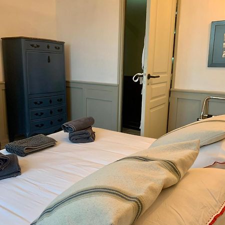 Petit Boudoir The Riverside Retreat Triac-Lautrait 外观 照片
